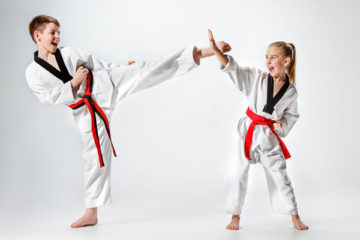 arts-martiaux-enfants-123rf