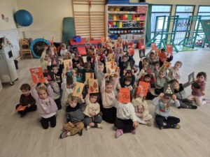 Enfants cartes pour aînés