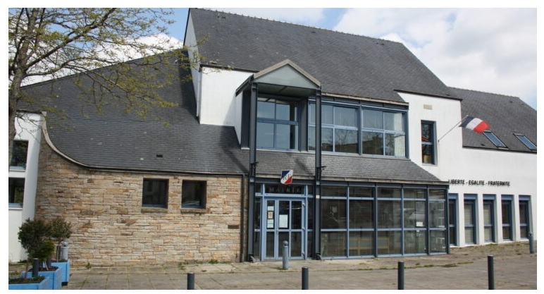 mairie de saint evarzec